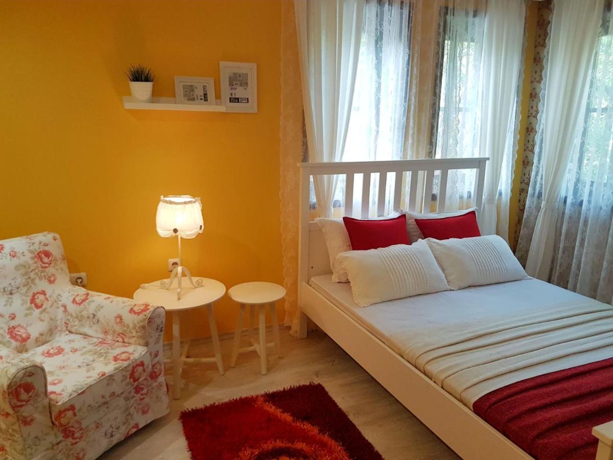 שומן Hotel Minaliat Vek מראה חיצוני תמונה
