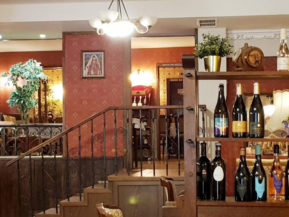 שומן Hotel Minaliat Vek מראה חיצוני תמונה